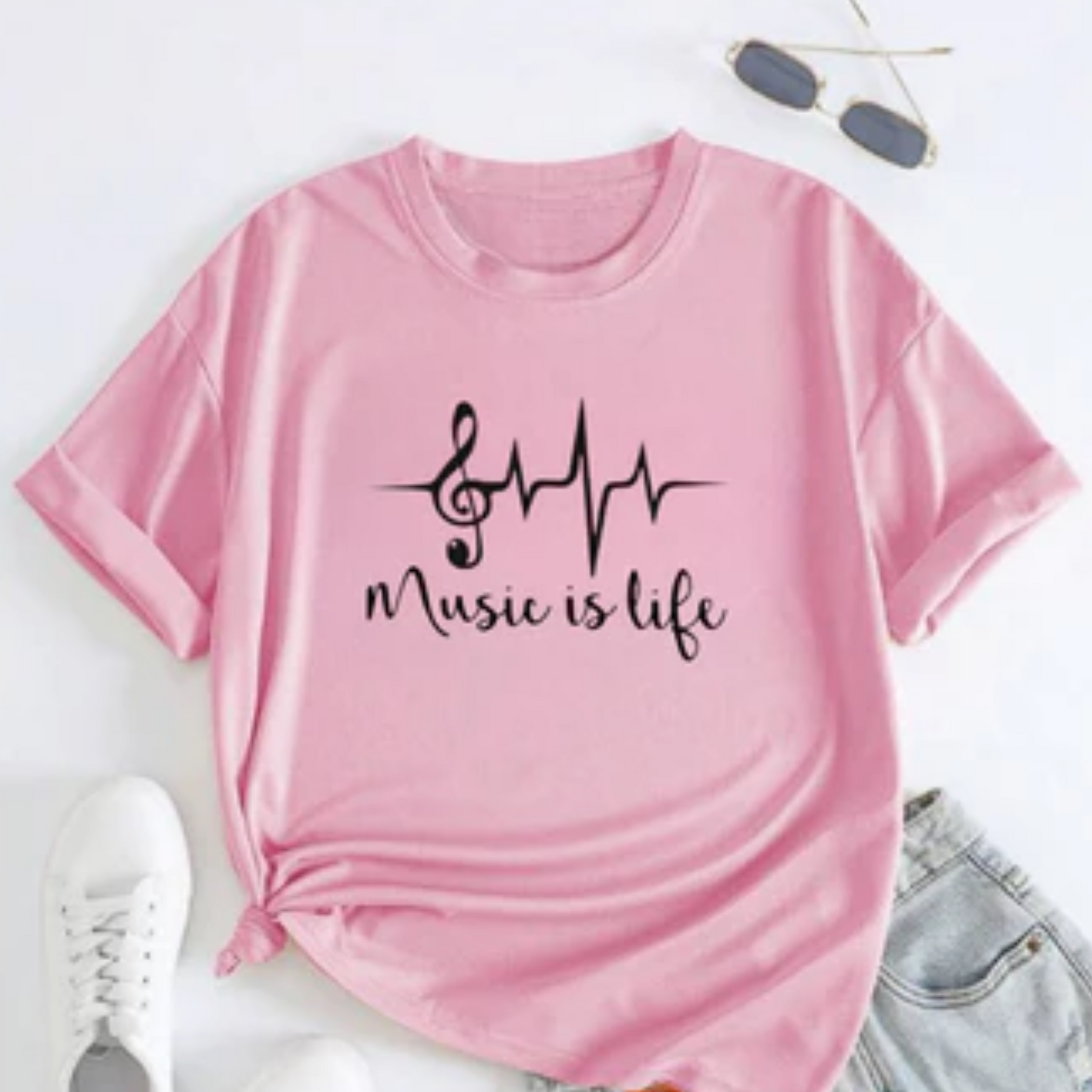 Camiseta Feminina Gola Redonda Music Is Life