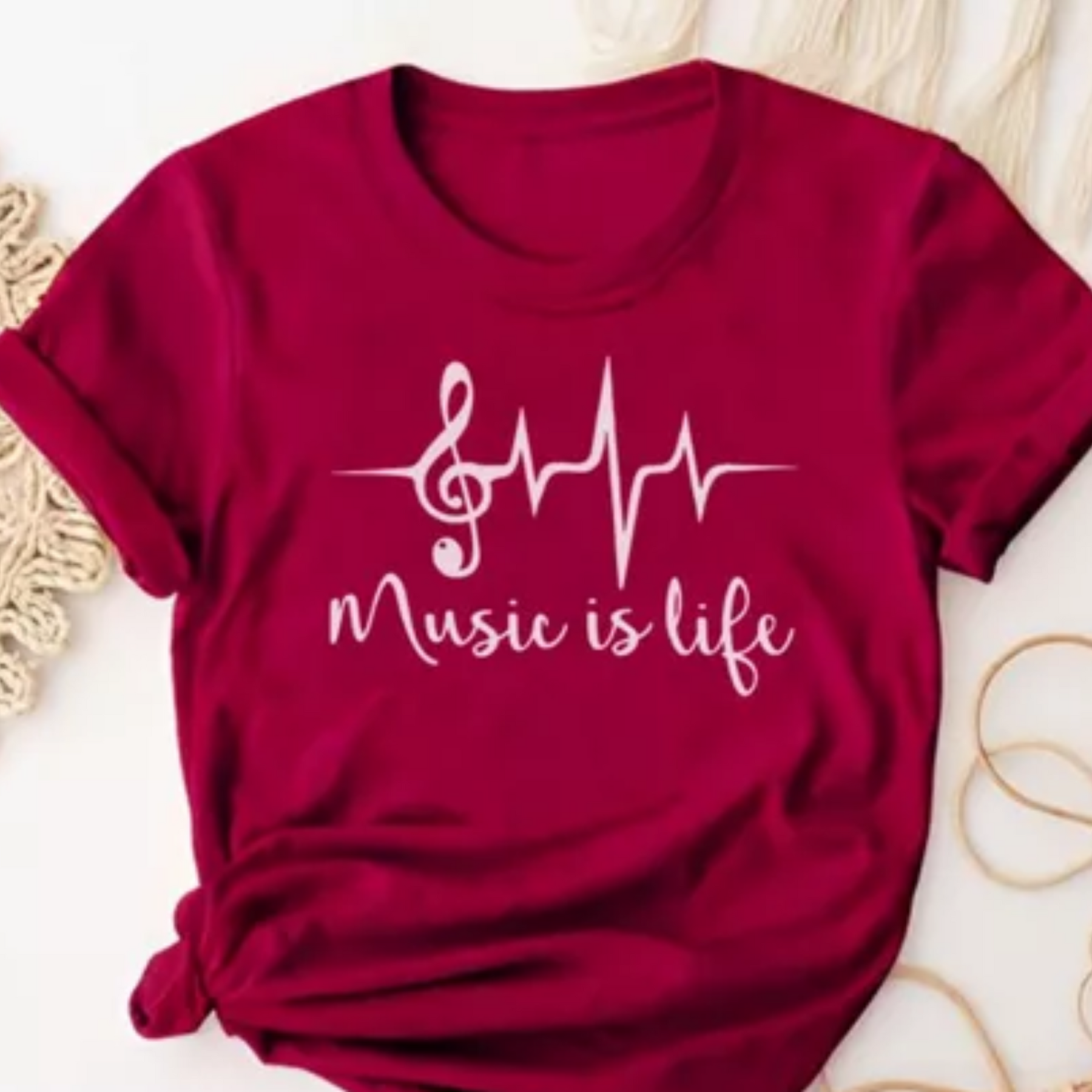 Camiseta Feminina Gola Redonda Music Is Life